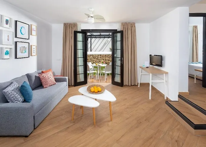 Cardones Boutique Village *